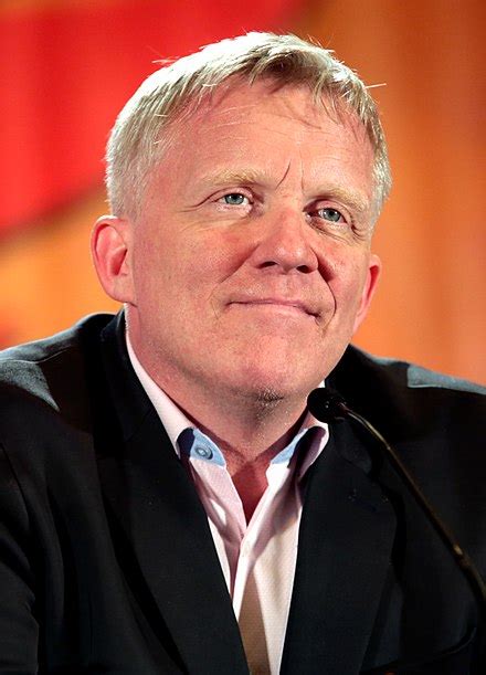 anthony michael hall wikipedia